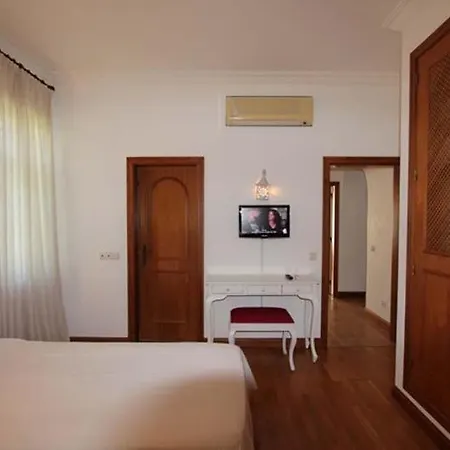Sleeps 12 Pool Air Con T610358 Vila Quinta do Lago